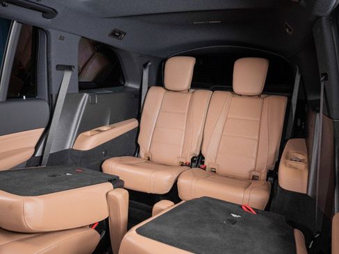 New 2026 Mercedes-Benz GLS 450 4MATIC image 33