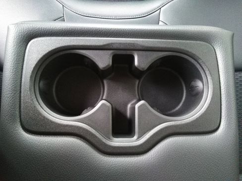 New 2026 Jeep Compass Latitude AWD/4WD image 10