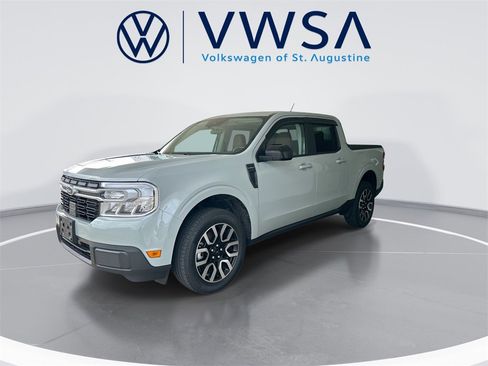 Used 2024 Ford Maverick Lariat image 3