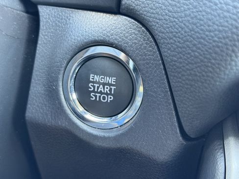 Used 2025 Toyota RAV4 XLE w/ Convenience Package FWD image 12