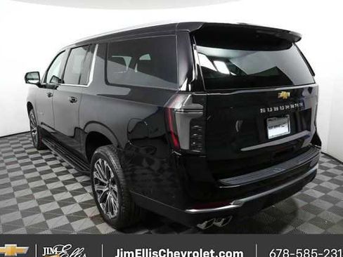 New 2026 Chevrolet Suburban High Country w/ Sun And Tow Package image 27