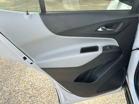 Certified 2023 Chevrolet Equinox LS w/ LS Convenience Package image 42