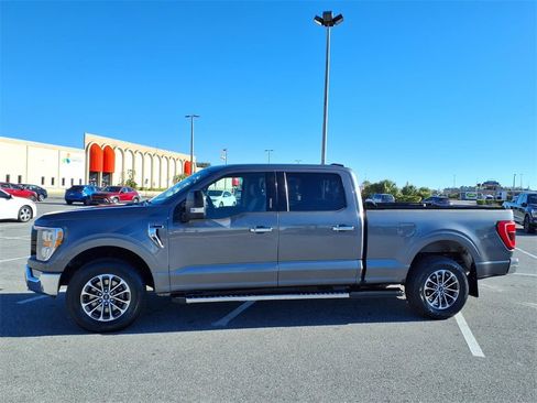 Used 2021 Ford F150 XLT w/ Equipment Group 302A High image 4
