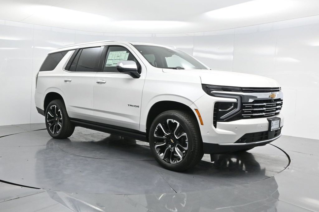 New 2025 Chevrolet Tahoe Premier AWD/4WD image 3