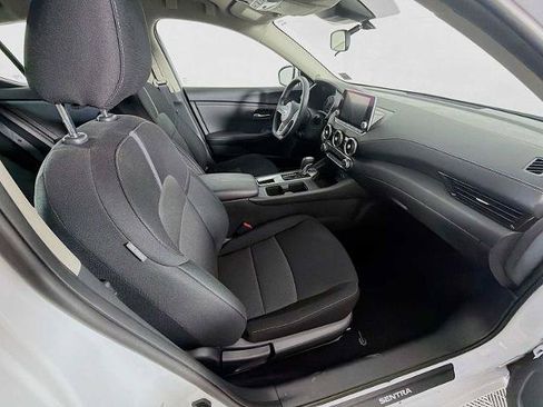 Certified 2025 Nissan Sentra SV w/ Trunk Package FWD image 24