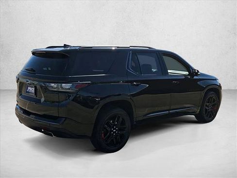 Used 2019 Chevrolet Traverse Premier w/ Redline Edition FWD image 8