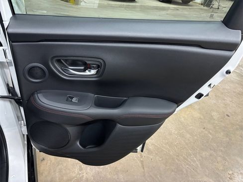 Certified 2025 Acura ADX A-Spec image 18