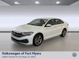 Used 2022 Volkswagen Jetta SE FWD video 1