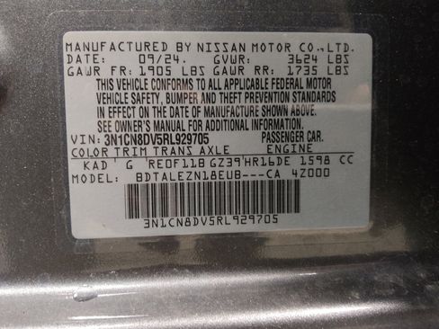 Used 2024 Nissan Versa S w/ Trunk Package image 33