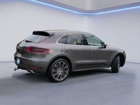 Used 2015 Porsche Macan Turbo AWD/4WD image 4