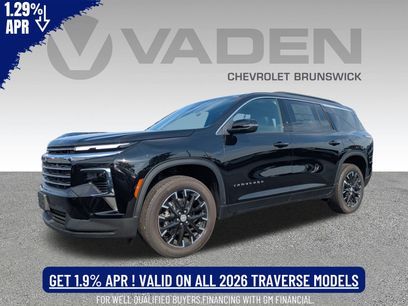 New 2025 Chevrolet Traverse LT w/ Sun and Wheel Package