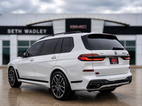 Used 2023 BMW X7 M60i w/ Executive Package AWD/4WD image 5