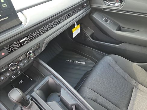 New 2026 Honda Accord SE image 24