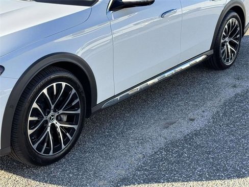 Certified 2025 Mercedes-Benz E 450 4MATIC All-Terrain Wagon image 13