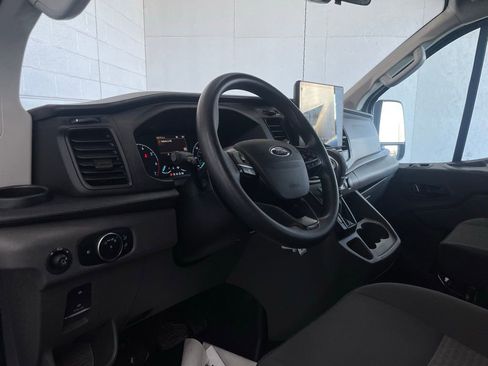 Used 2023 Ford Transit 350 XLT image 20