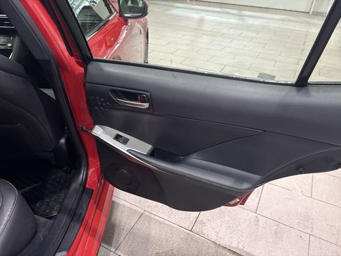 Used 2017 Lexus IS 300 F Sport image 15