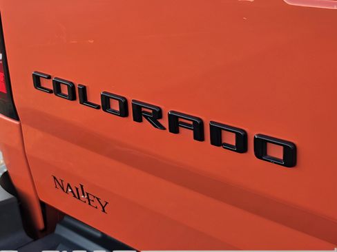 Used 2022 Chevrolet Colorado Z71 w/ Safety Package image 31