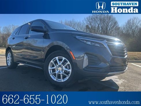 Used 2022 Chevrolet Equinox LT image 1