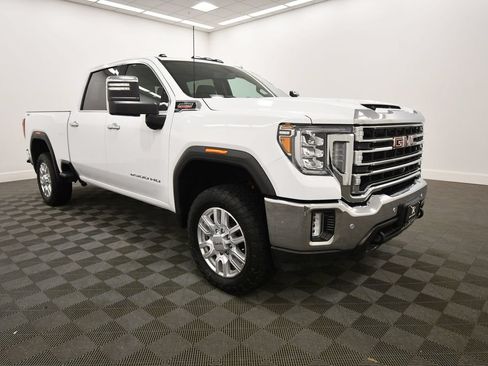 Used 2023 GMC Sierra 2500 SLT w/ SLT Preferred Package AWD/4WD image 10