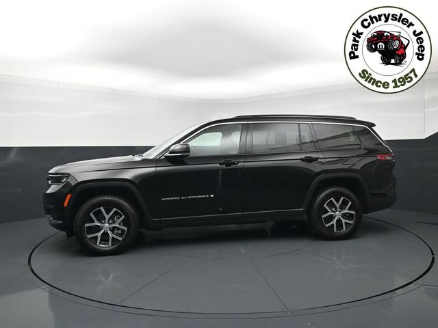 Used 2025 Jeep Grand Cherokee L Limited w/ Trailer Tow Package AWD/4WD image 3