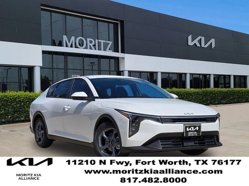 New 2026 Kia K4 FWD image 1