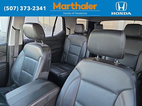 Used 2018 Chevrolet Traverse Premier image 10