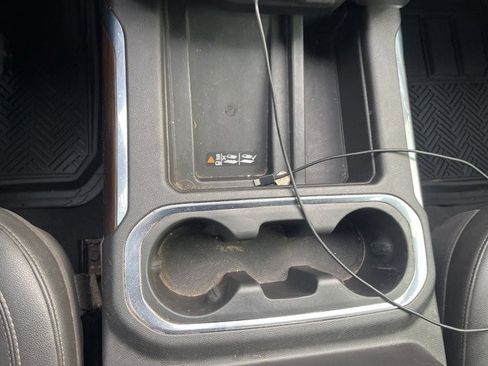 Used 2022 GMC Sierra 1500 SLT image 19