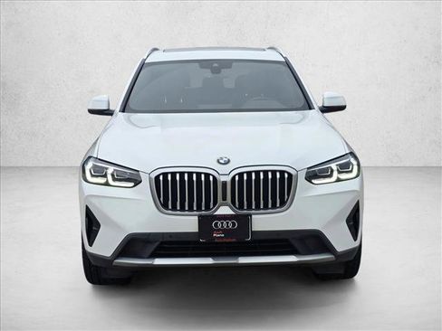 Used 2023 BMW X3 sDrive30i RWD image 2