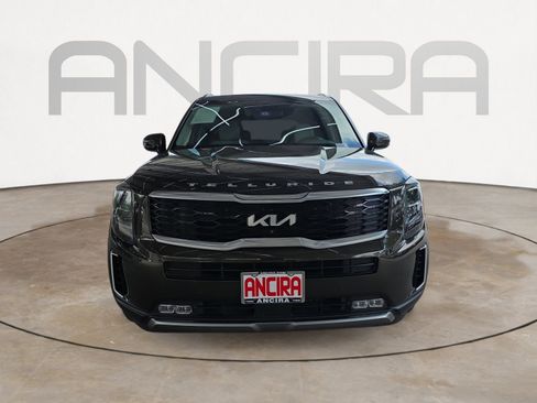 Certified 2022 Kia Telluride SX w/ Towing Package image 3