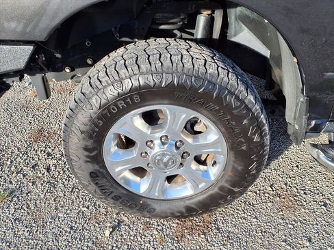 Used 2021 RAM 2500 Big Horn w/ Level 1 Equipment Group image 17