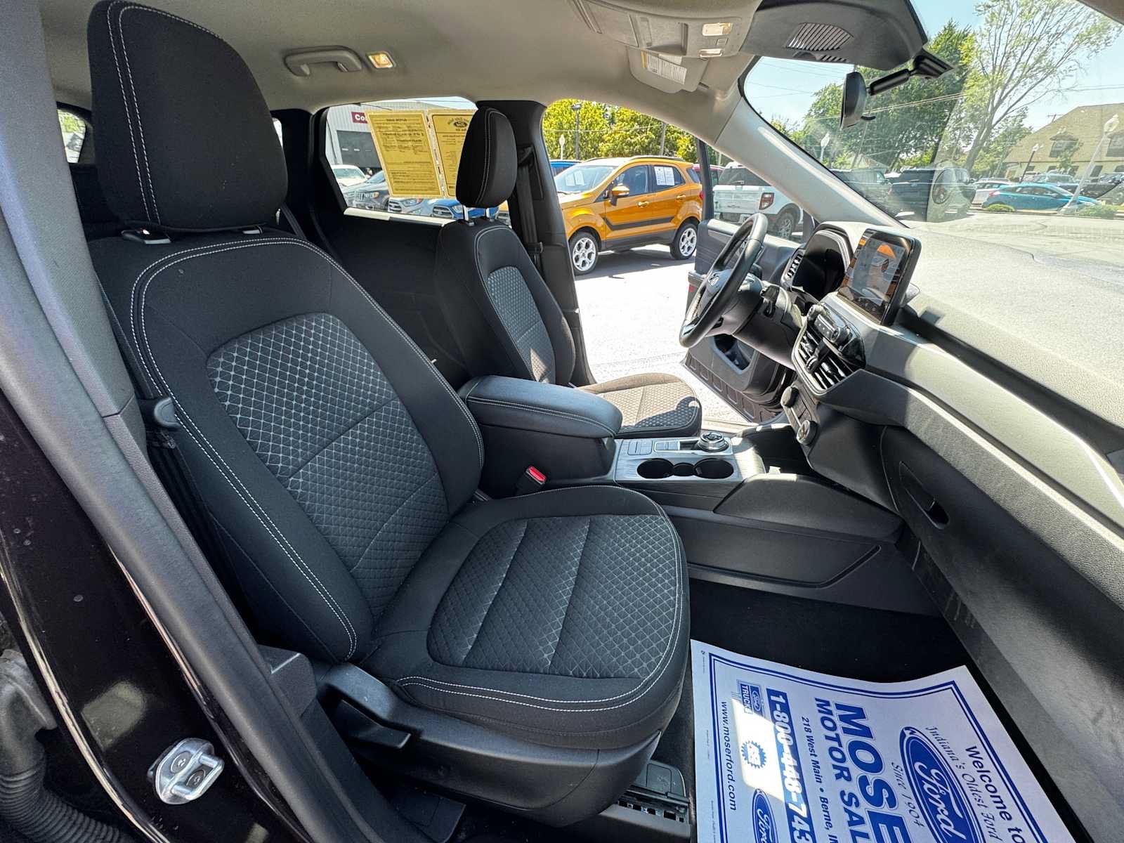 Used 2023 Ford Escape Active AWD/4WD image 30