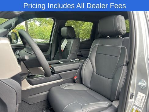 New 2026 Toyota Tundra SR5 AWD/4WD image 7