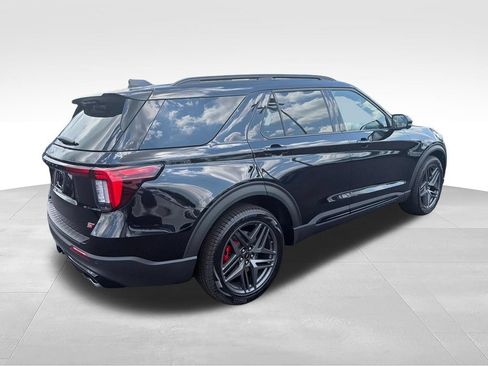 New 2026 Ford Explorer ST AWD/4WD image 5