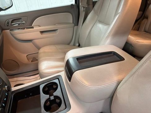 Used 2012 Chevrolet Tahoe LT RWD image 32