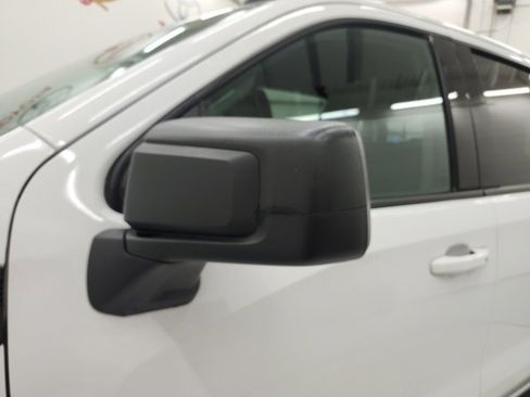 Used 2024 GMC Sierra 1500 Elevation image 11