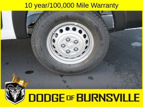 New 2026 RAM ProMaster 2500 w/ Convenience Group image 3