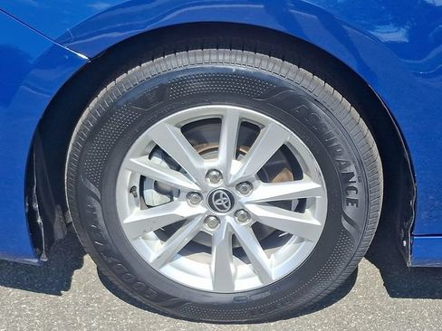 Used 2025 Toyota Camry LE FWD image 8