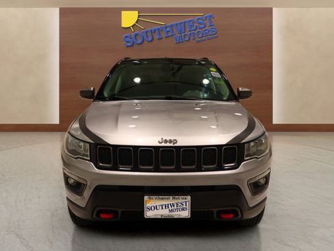 Used 2019 Jeep Compass Trailhawk w/ Leather Interior Group image 11