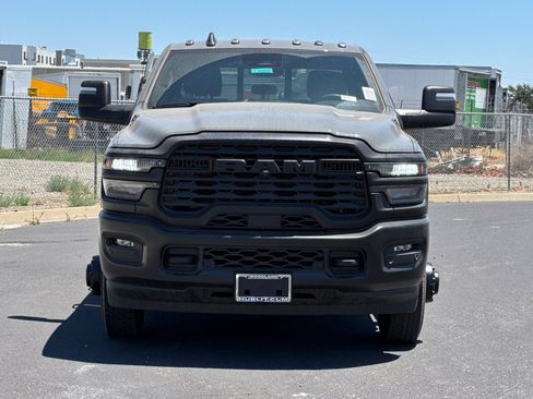 New 2026 RAM 3500 Tradesman AWD/4WD image 8