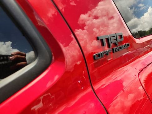 Used 2025 Toyota 4Runner TRD Off-Road Premium w/ Tow Technology Package AWD/4WD image 6