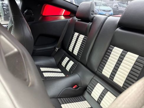 Used 2013 Ford Mustang Shelby GT500 image 13