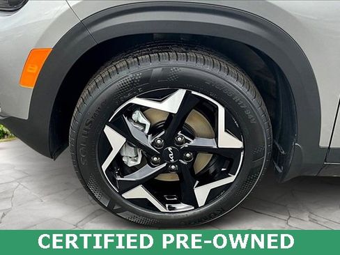 Certified 2024 Kia Seltos EX image 8