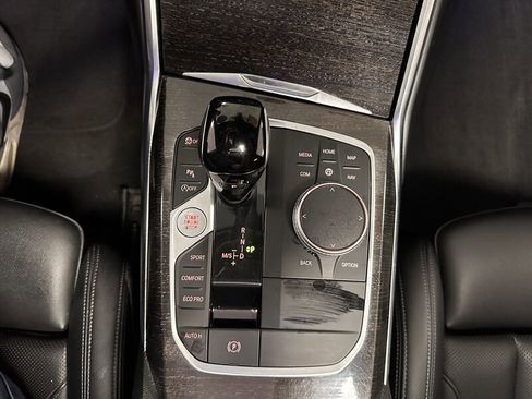 Used 2022 BMW 330i Sedan w/ M Sport Package image 37