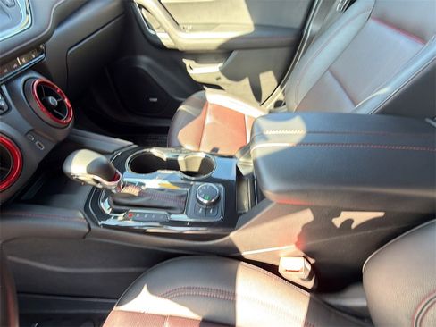 Used 2023 Chevrolet Blazer RS image 3