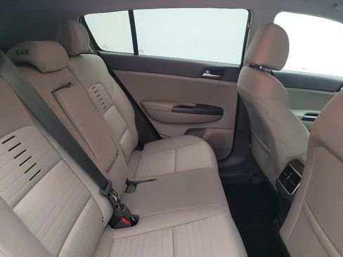 Used 2018 Kia Sportage LX w/ LX Technology Package FWD image 19