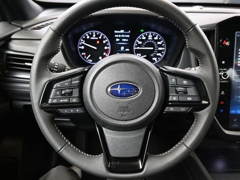 Used 2025 Subaru Forester Premium AWD/4WD image 24