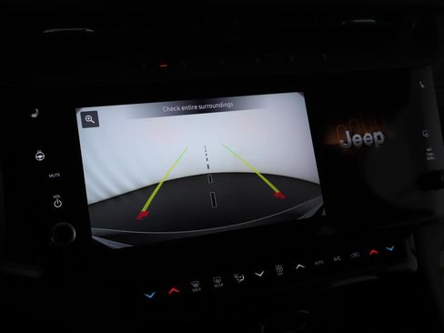 New 2026 Jeep Grand Cherokee Limited w/ Limited Altitude Package image 11