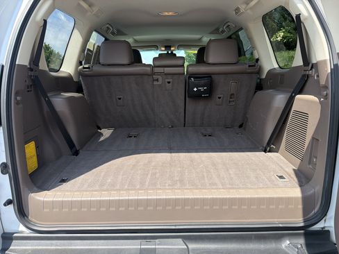 Used 2015 Lexus GX 460 w/ Premium Package AWD/4WD image 21