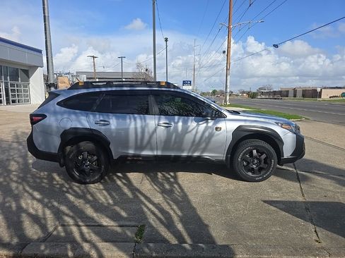 Used 2024 Subaru Outback Wilderness image 3