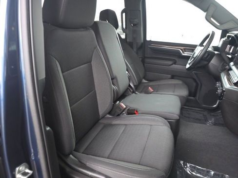 Used 2023 Chevrolet Silverado 1500 LT image 11